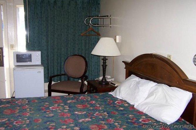 Delta Motel Bay City Habitación foto
